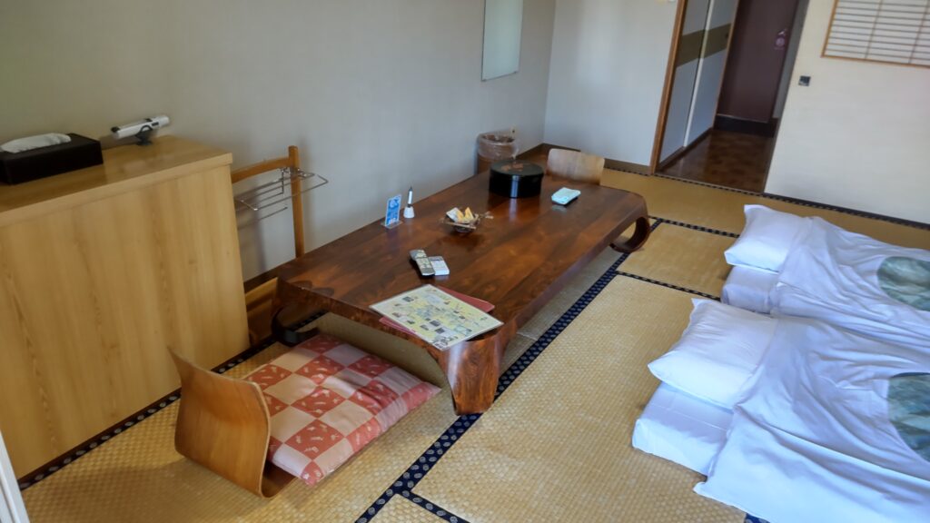 亀山温泉ホテル　部屋